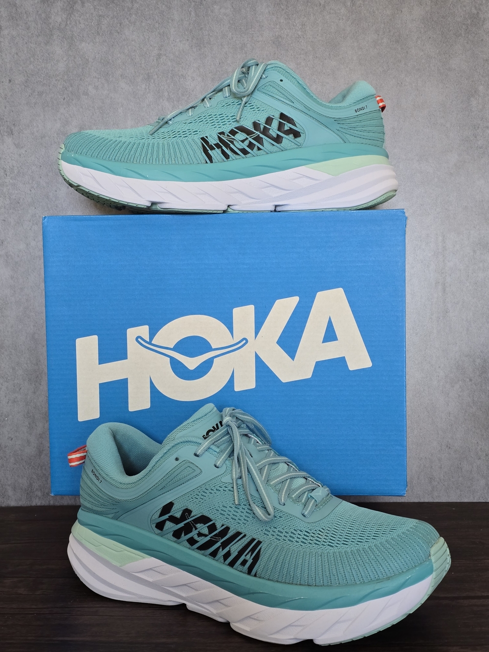 HOKA Women's Teal Bondi Running Shoes